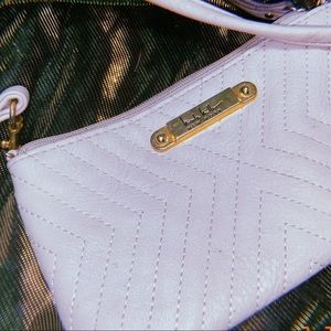 Over the shoulder/ clutch